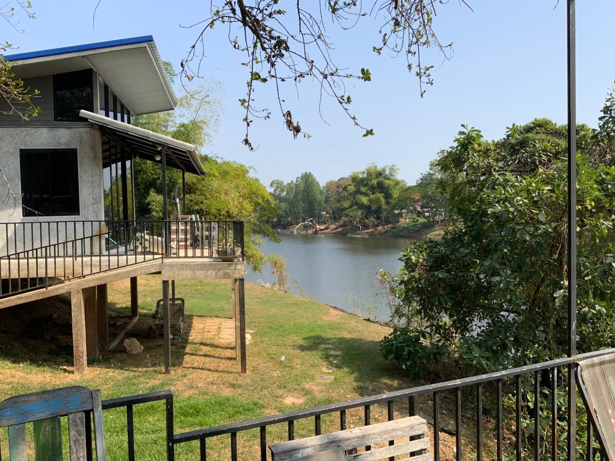 Morocco Blue Cafe By Chilong River Farm Resort Muang Kosum Exterior foto